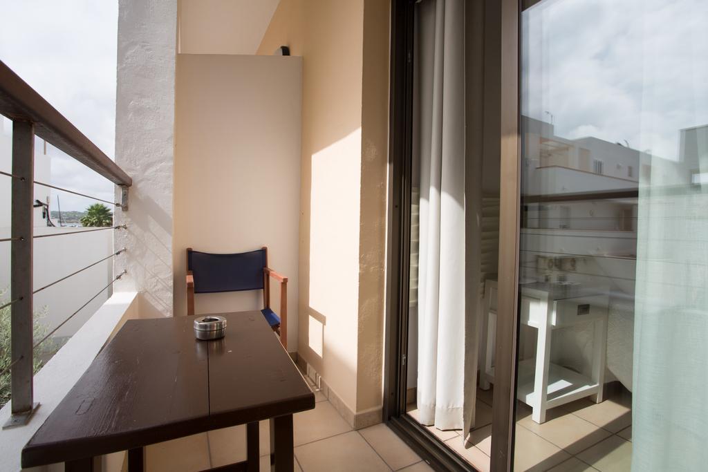 Hotel Bahia La Savina Kültér fotó