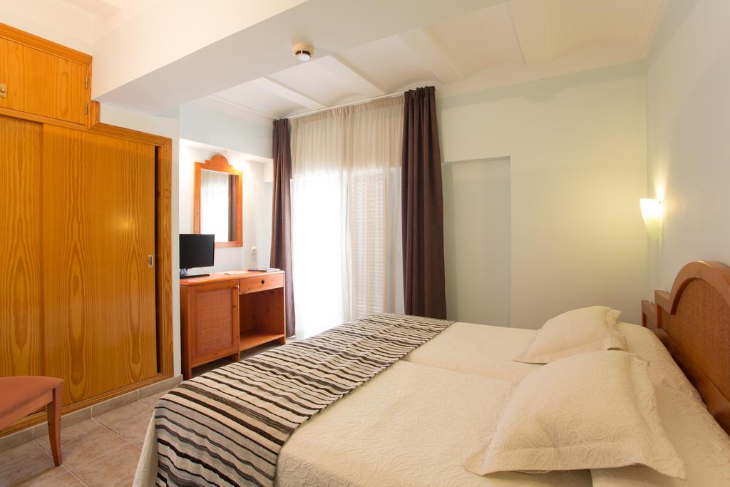 Hotel Bahia La Savina Kültér fotó