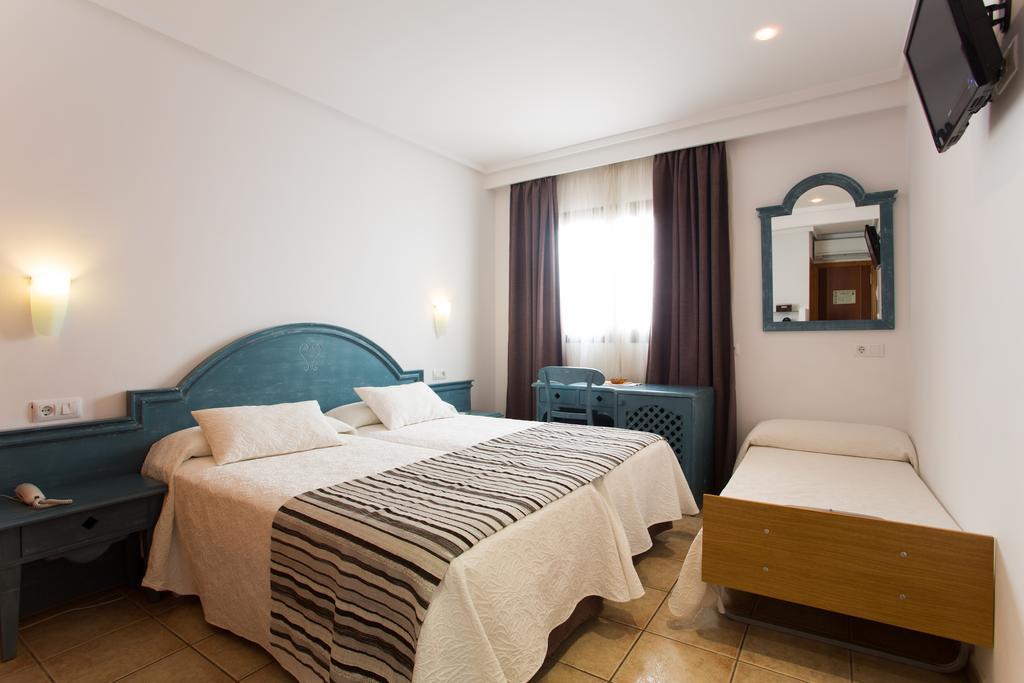 Hotel Bahia La Savina Kültér fotó