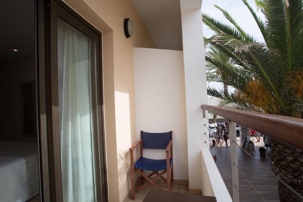 Hotel Bahia La Savina Kültér fotó